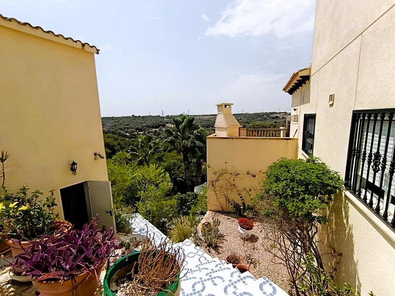 4 Cuarto Villa en venta
