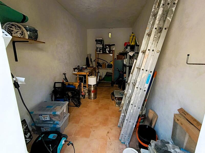 4 Cuarto Villa en venta