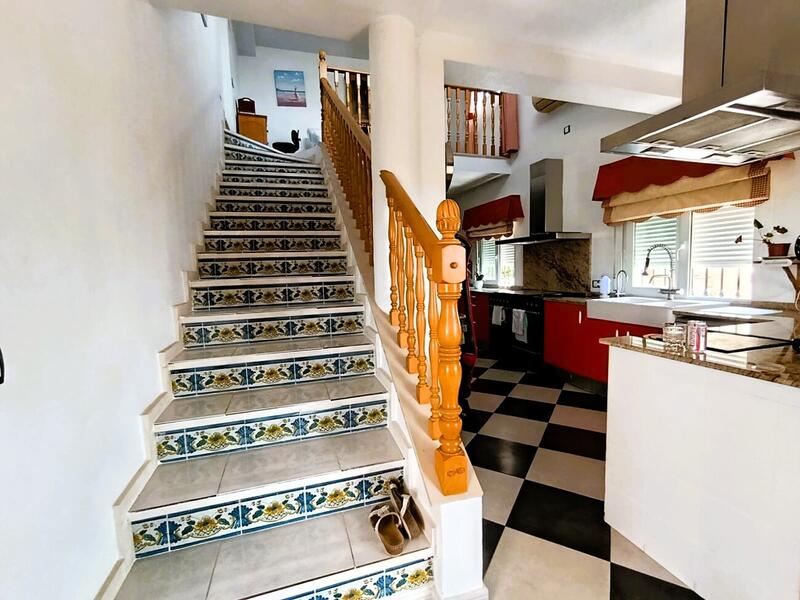 4 Cuarto Villa en venta