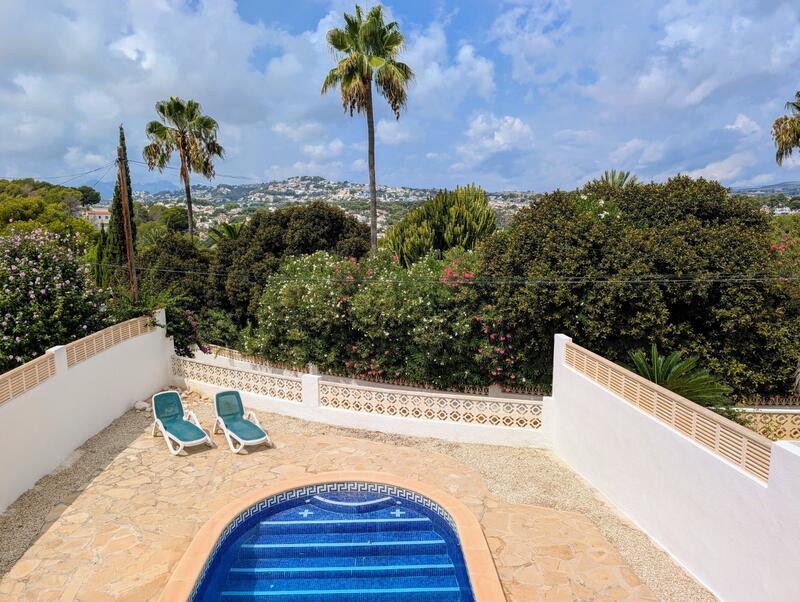 Villa en venta en Moraira, Alicante