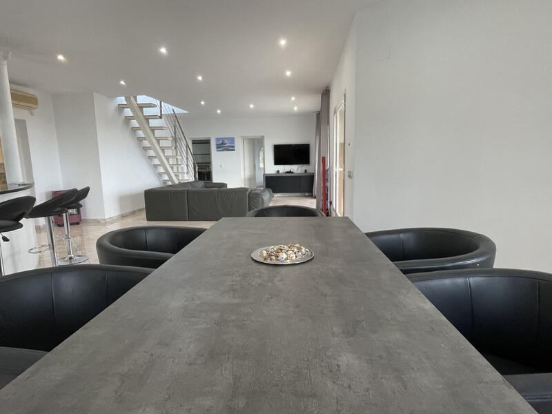 4 sovrum Villa till salu