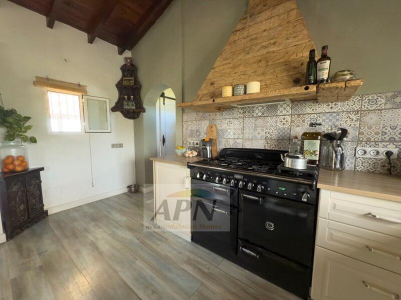 3 bedroom Country House for sale