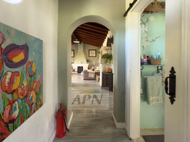 3 bedroom Country House for sale