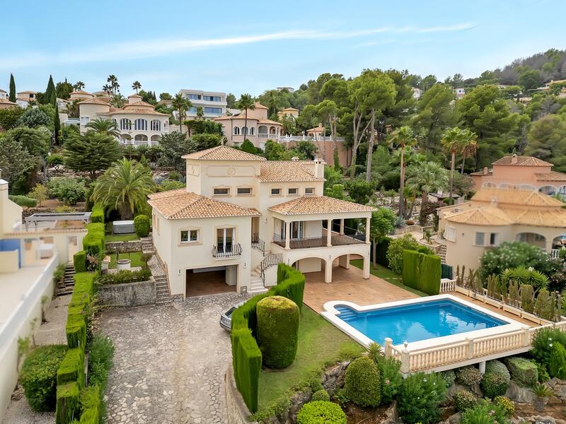 Villa à vendre dans La Sella Golf, Alicante