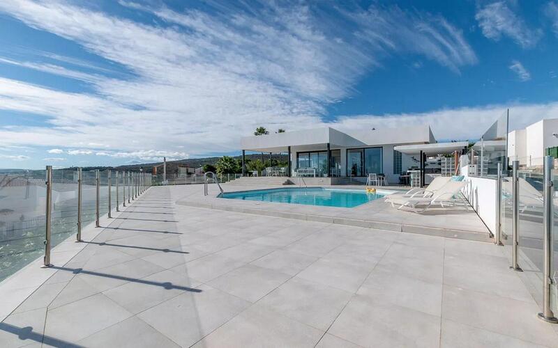 4 bedroom Villa for sale