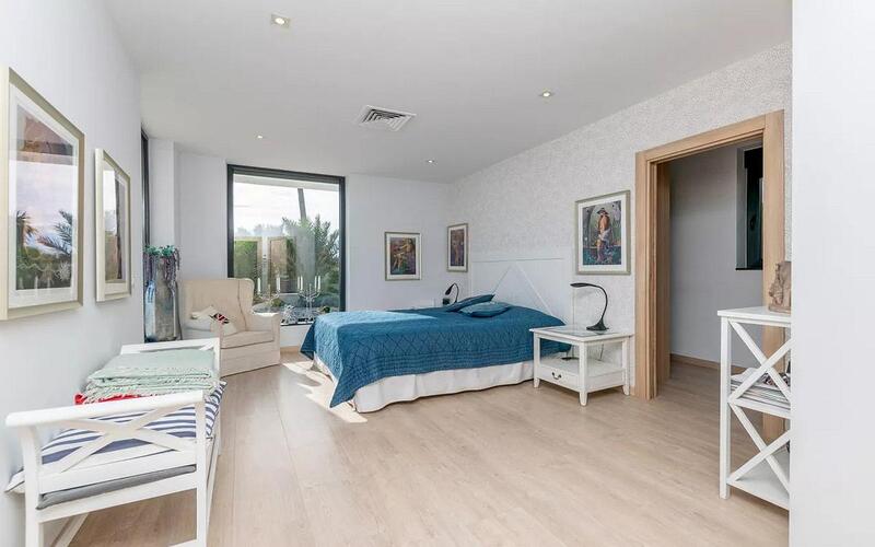4 bedroom Villa for sale