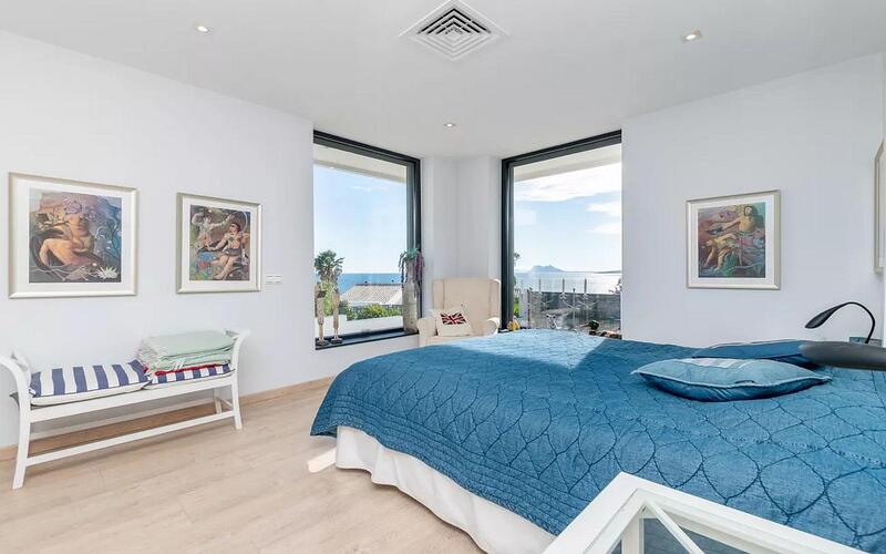 4 bedroom Villa for sale