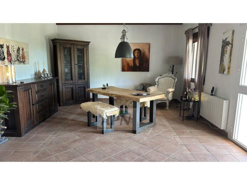 3 bedroom Country House for sale