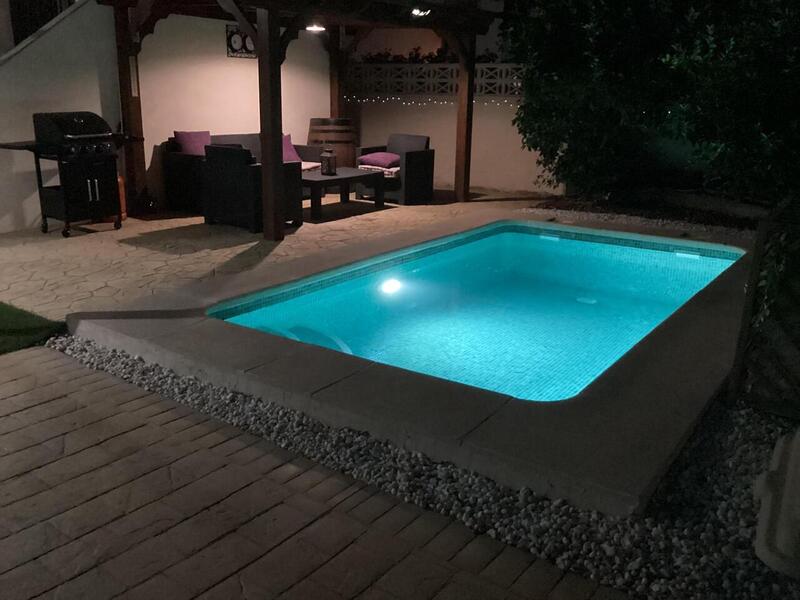 2 Cuarto Villa en venta