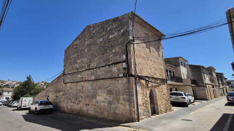 Townhouse for sale