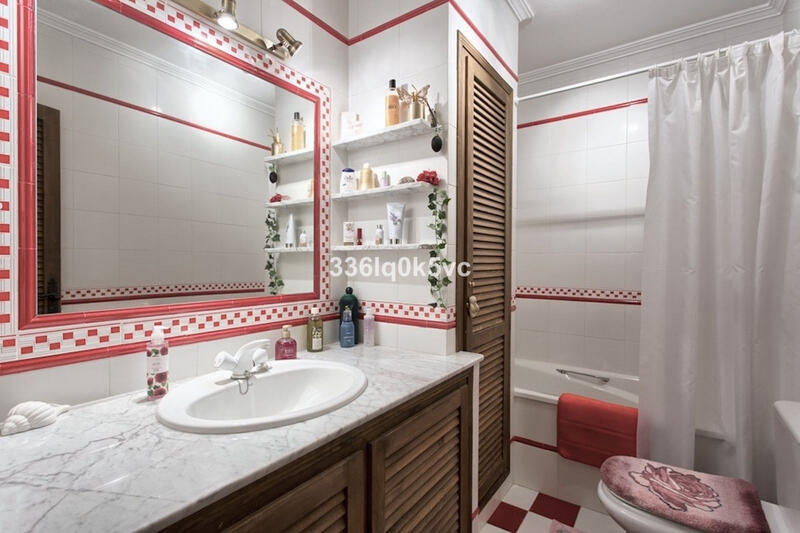 3 bedroom Townhouse for sale