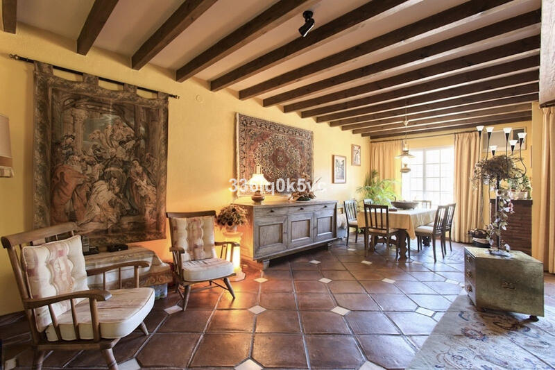 3 bedroom Townhouse for sale