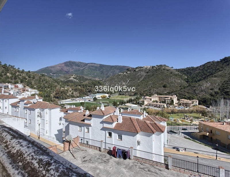 3 bedroom Townhouse for sale