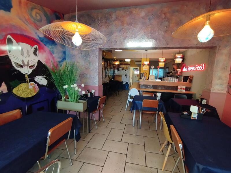 Коммерческая недвижимость продается в Denia, Alicante