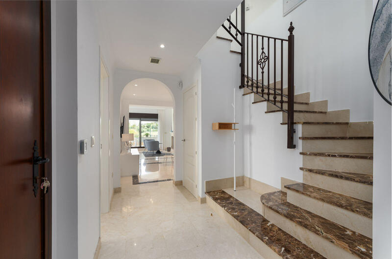 3 bedroom Townhouse for sale