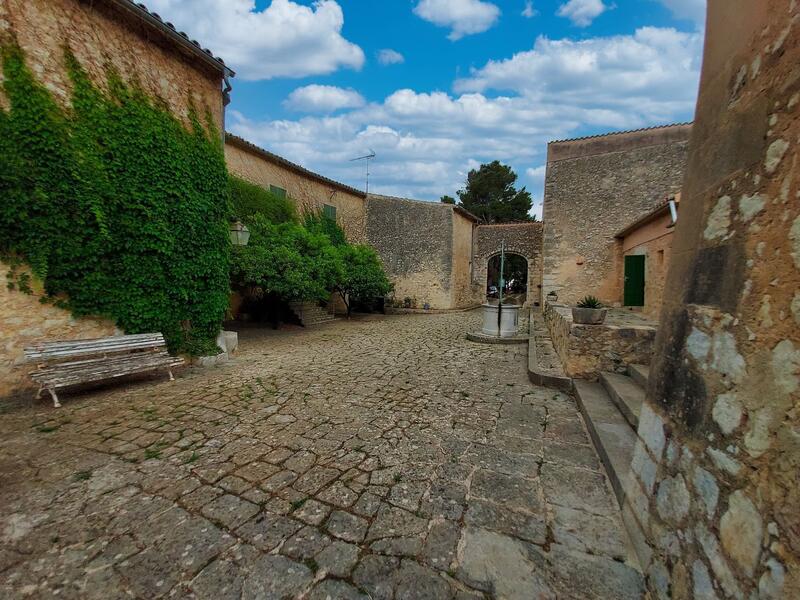 11 bedroom Country House for sale