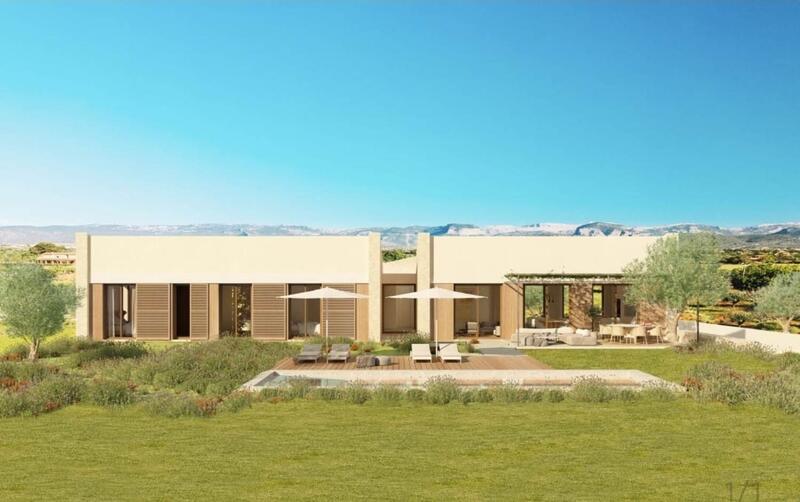 4 bedroom Townhouse for sale
