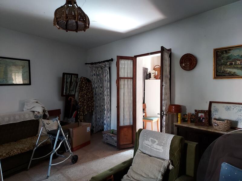 3 bedroom Townhouse for sale
