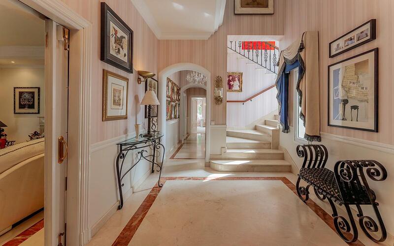 5 Cuarto Villa en venta