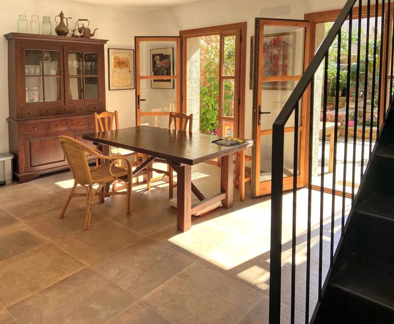 3 bedroom Townhouse for sale