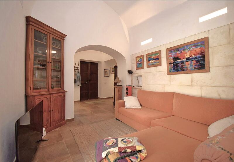3 bedroom Townhouse for sale