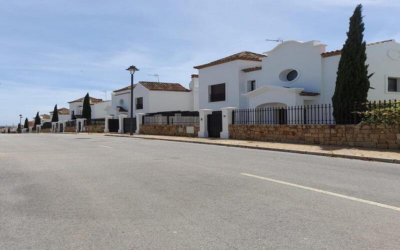 3 Cuarto Villa en venta
