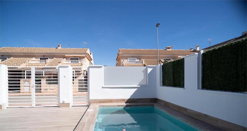 2 Cuarto Villa en venta