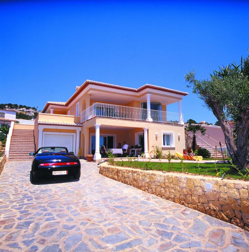 вилла продается в Moraira, Alicante