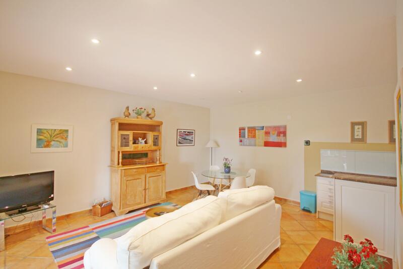 4 Cuarto Villa en venta