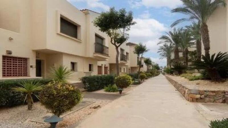 Maison de Ville à vendre dans Roda, Murcia