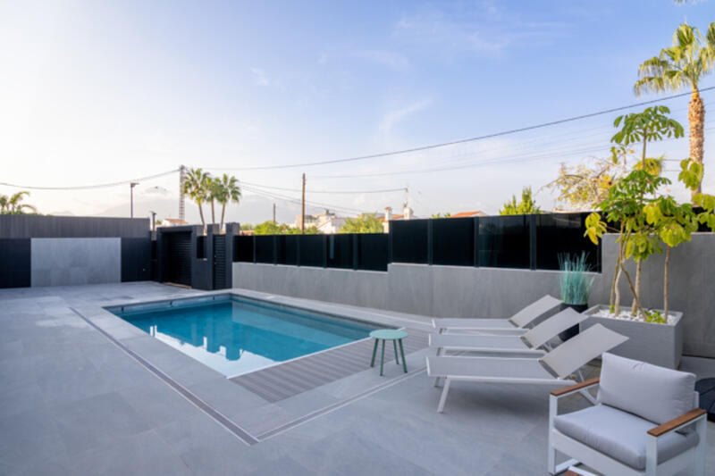 6 chambre Villa à vendre