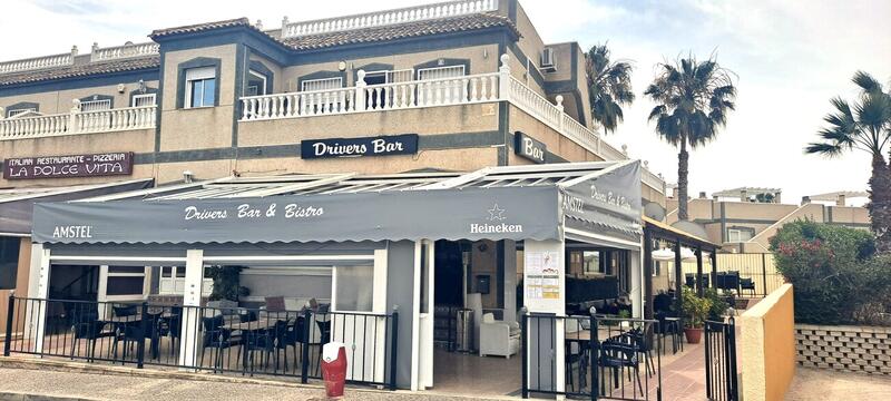 Коммерческая недвижимость продается в Villamartin, Alicante