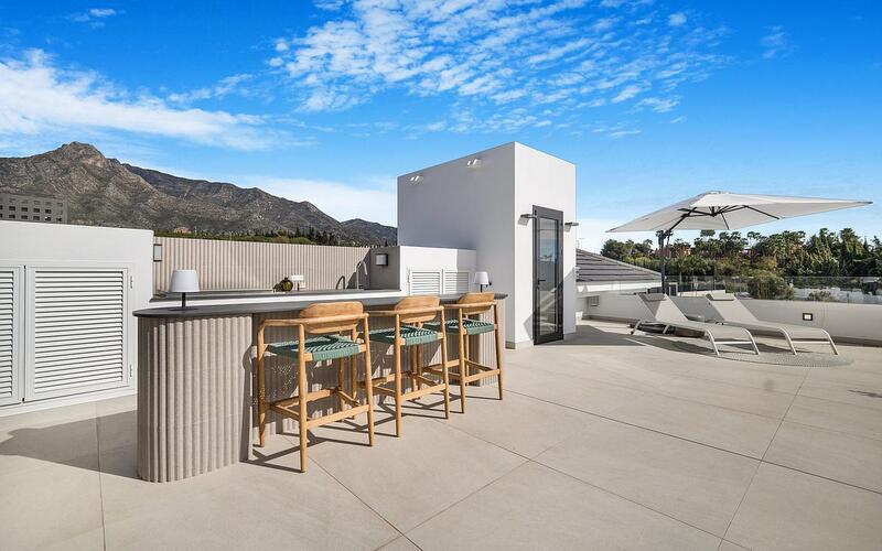 6 bedroom Villa for sale
