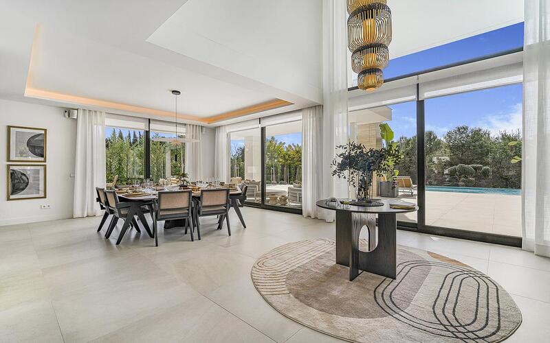 6 bedroom Villa for sale