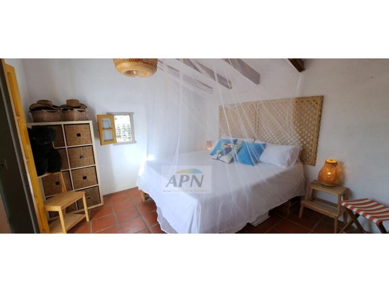 4 bedroom Country House for sale