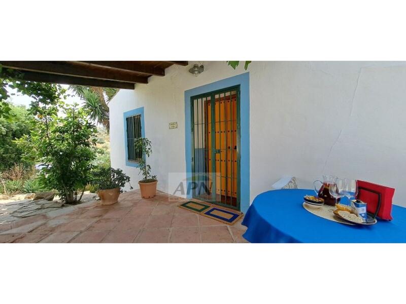 4 bedroom Country House for sale