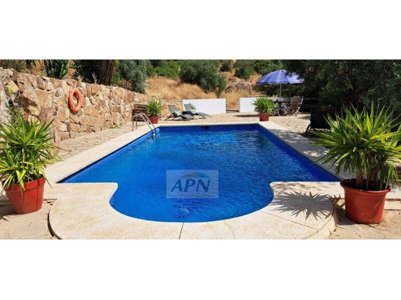 4 bedroom Country House for sale