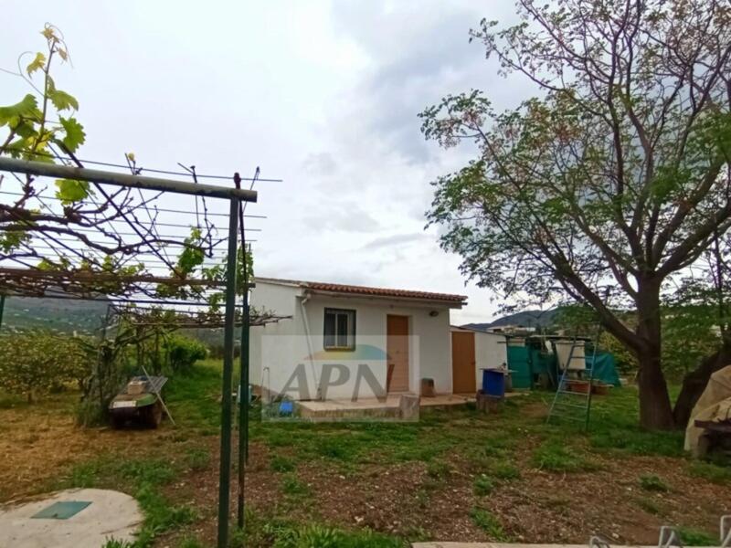 2 Cuarto Casa de Campo en venta