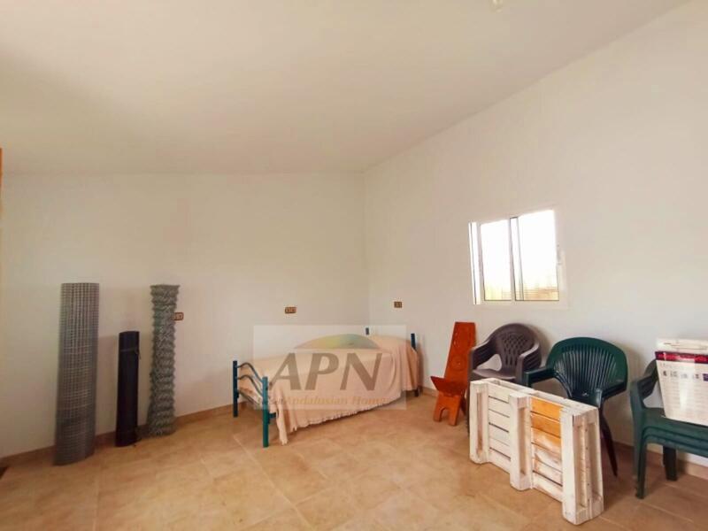 2 Cuarto Casa de Campo en venta