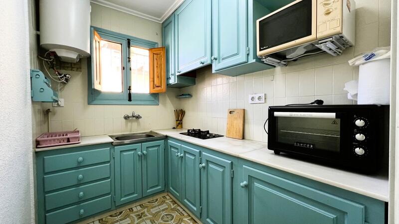 6 bedroom Villa for sale