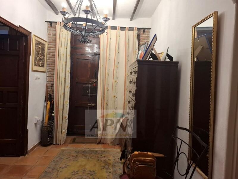 3 bedroom Townhouse for sale