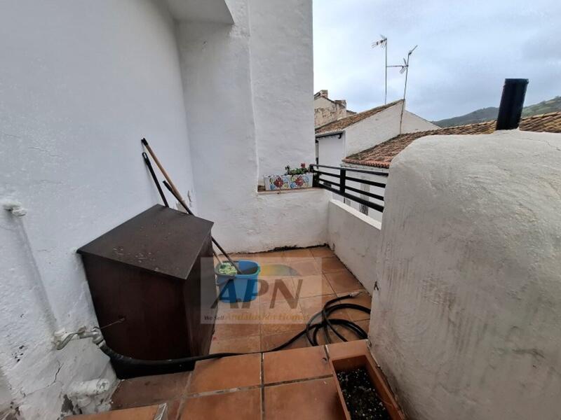 3 bedroom Townhouse for sale