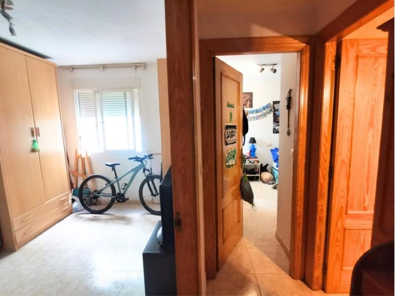 3 bedroom Apartment for sale
