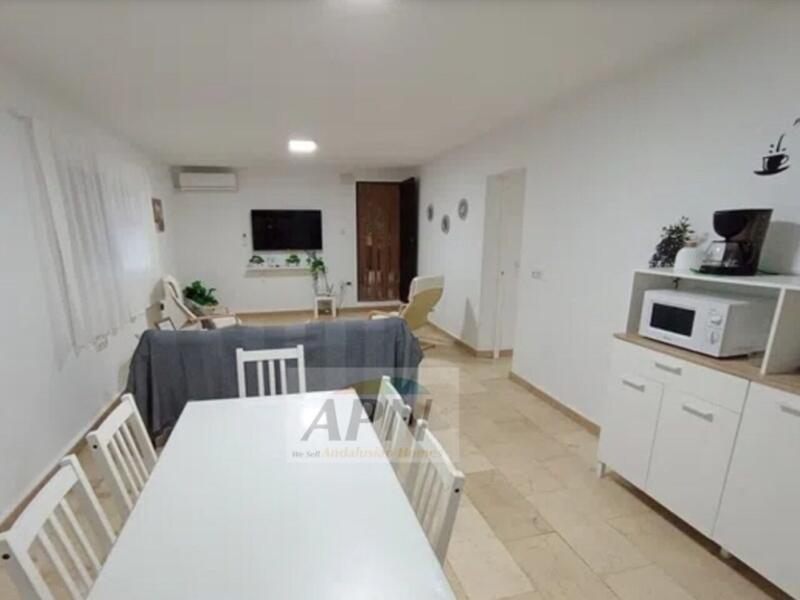 5 bedroom Country House for sale