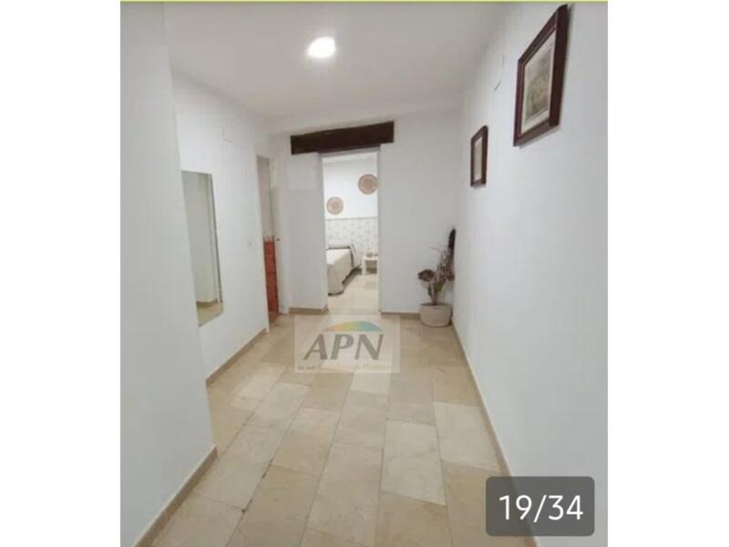 5 bedroom Country House for sale