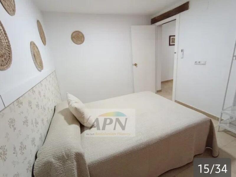 5 bedroom Country House for sale