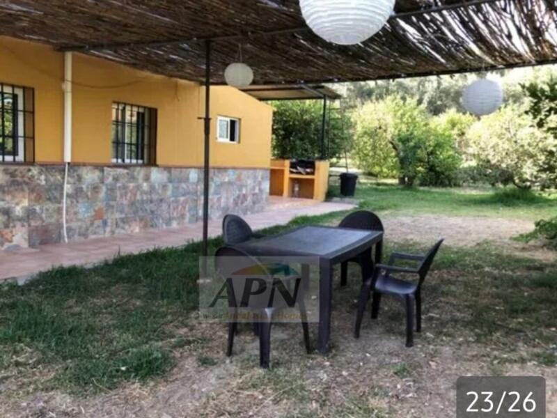5 bedroom Country House for sale