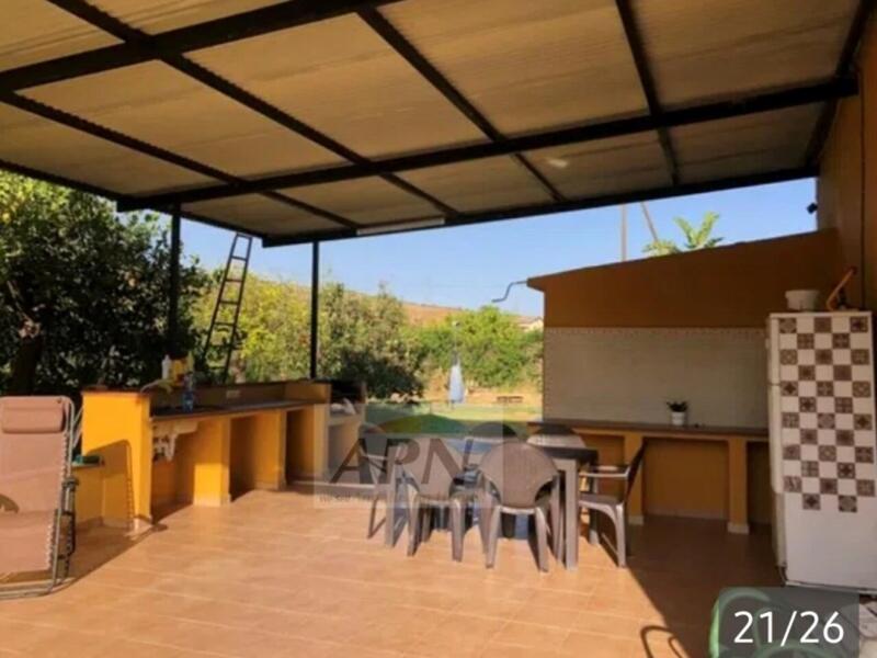 5 bedroom Country House for sale