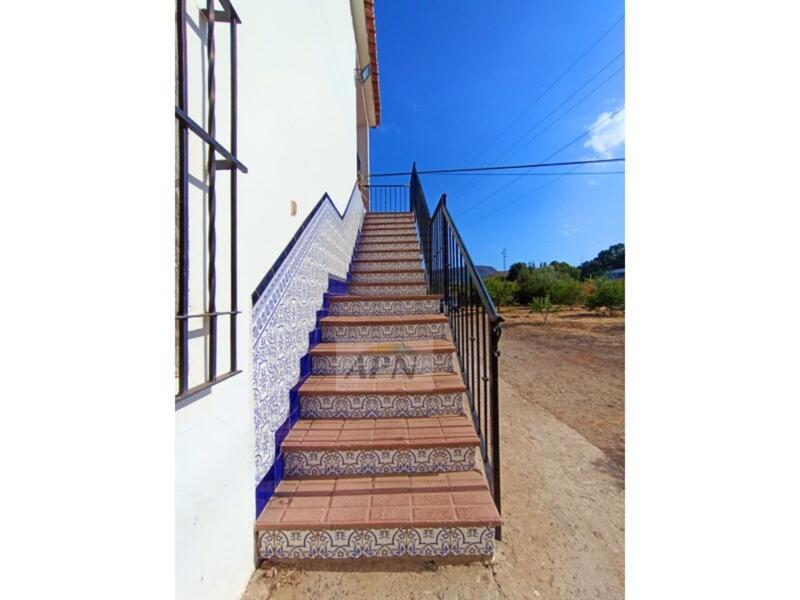 4 bedroom Country House for sale
