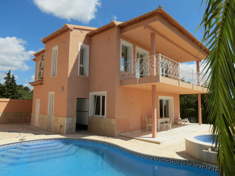 4 slaapkamer Villa Te koop